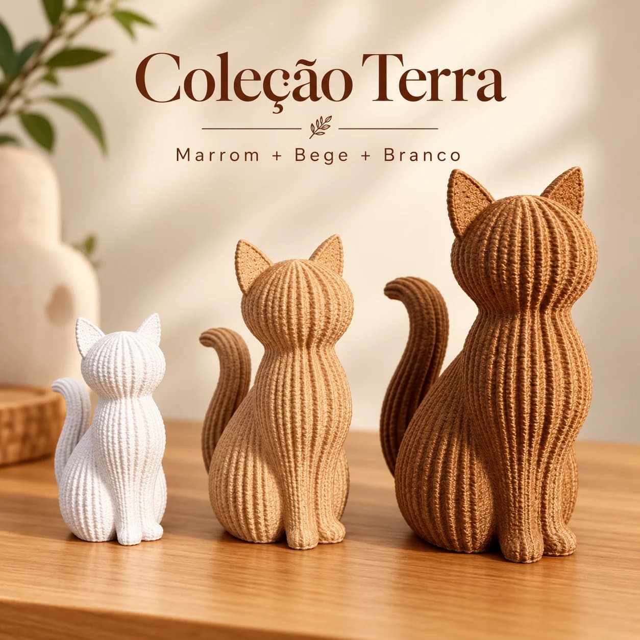 Família de gatos decorativos com textura canelada em cores naturais